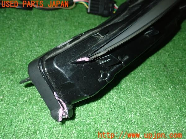 3UPJ=43850523]レクサス IS300h Ｆスポーツ(AVE30)ZHENGWO コーナーランプ 中古_m2