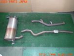 3UPJ=43860152]BMW 320i Mスポーツ(3B20 F30)純正 7627073 マフラー 3分割カット 中古_s0