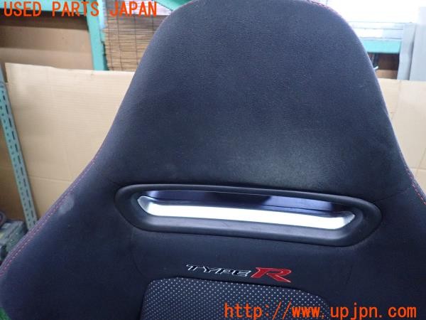 3UPJ=44990609]シビック タイプR(FD2)後期 純正 フロントシートセット セミバケット エンドカバー付き 中古_m3